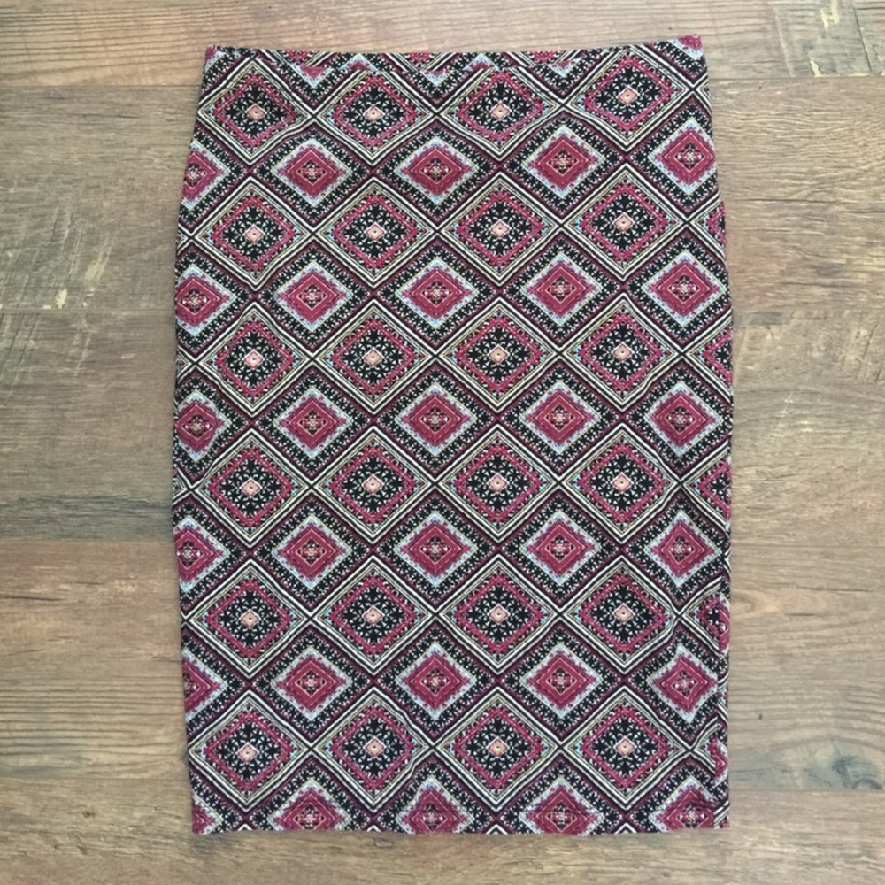 FREE Forever21 Boho Tribal Midi Fitted Pencil Skirt Aztec Geometric Body Con